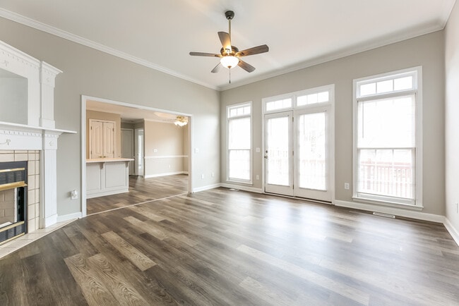 Building Photo - 3-Bedroom Home in Simpsonville, SC