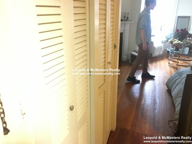 Foto del edificio - 504 Beacon St