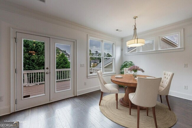 Foto del edificio - 11760 Stratham Dr