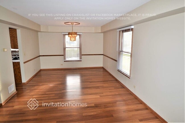 Foto del edificio - 1445 Woodscreek Cir