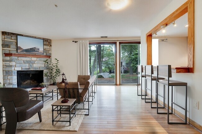 Building Photo - 236 Brown Bear Crossing