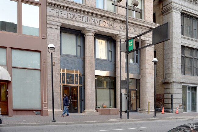 Building Photo - 18 E 4th St