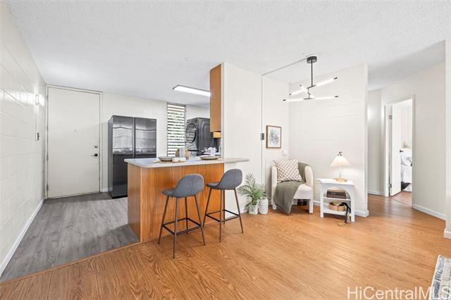 Foto del edificio - 95-269-269 Waikalani Dr