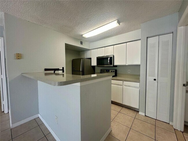 Foto del edificio - 2213 Grand Cayman Ct