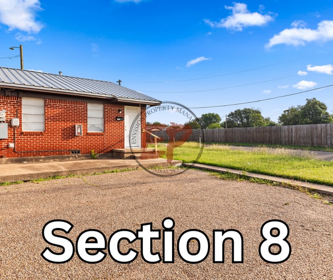 Building Photo - 4203 Compton Ln