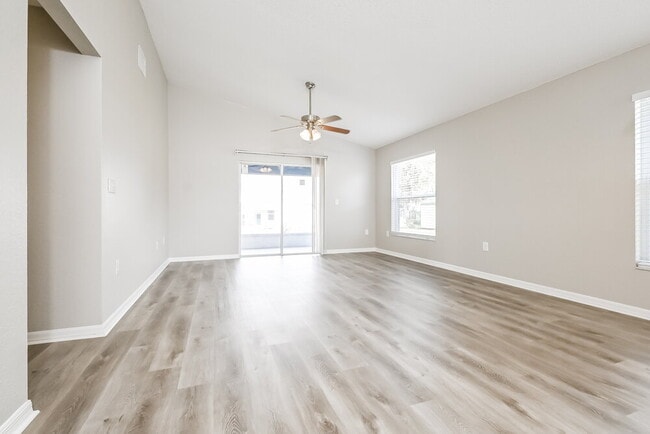 Building Photo - 3740 Imperial Dr