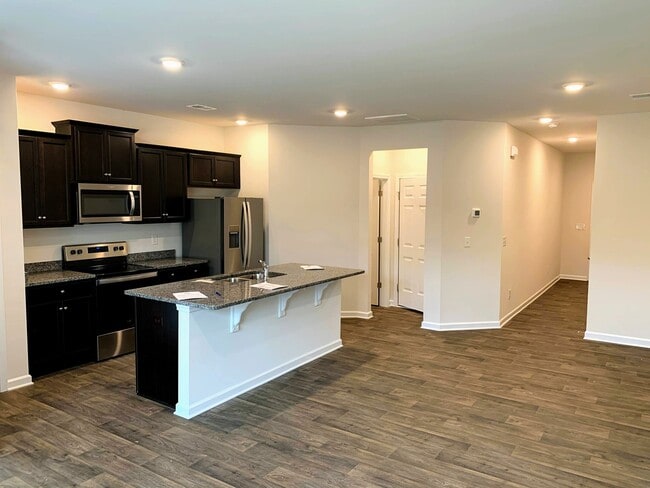 Building Photo - 453 Sea Grit Ct