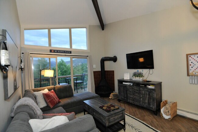 Foto del edificio - 3 bedroom condoo in Wildernest available f...