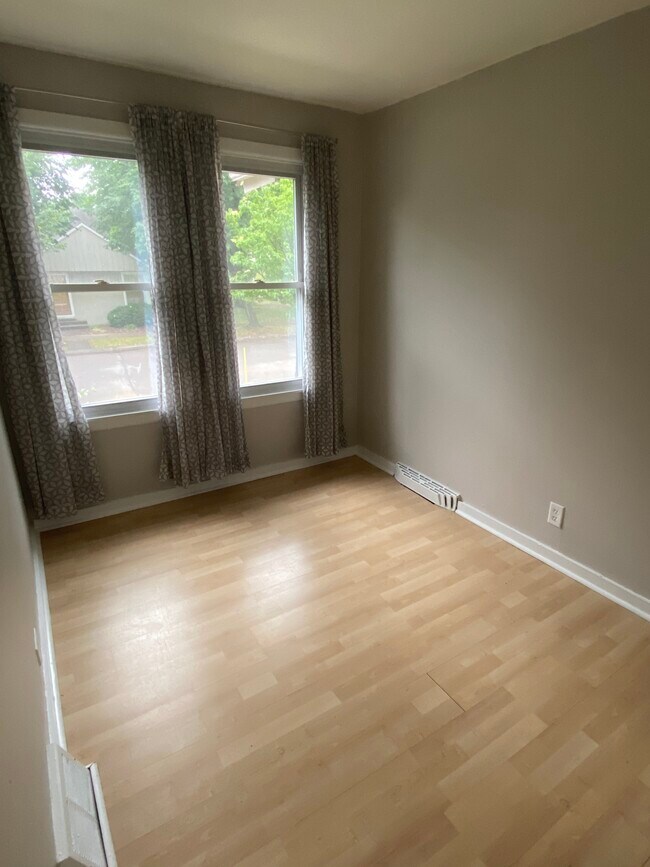 Foto del edificio - 4651 18th Ave S
