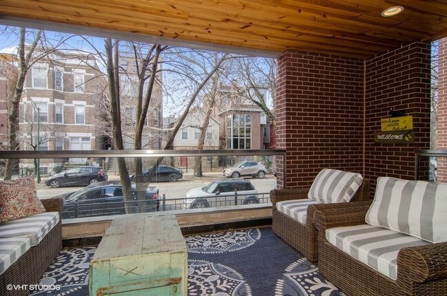 Building Photo - 1011 N Wolcott Ave