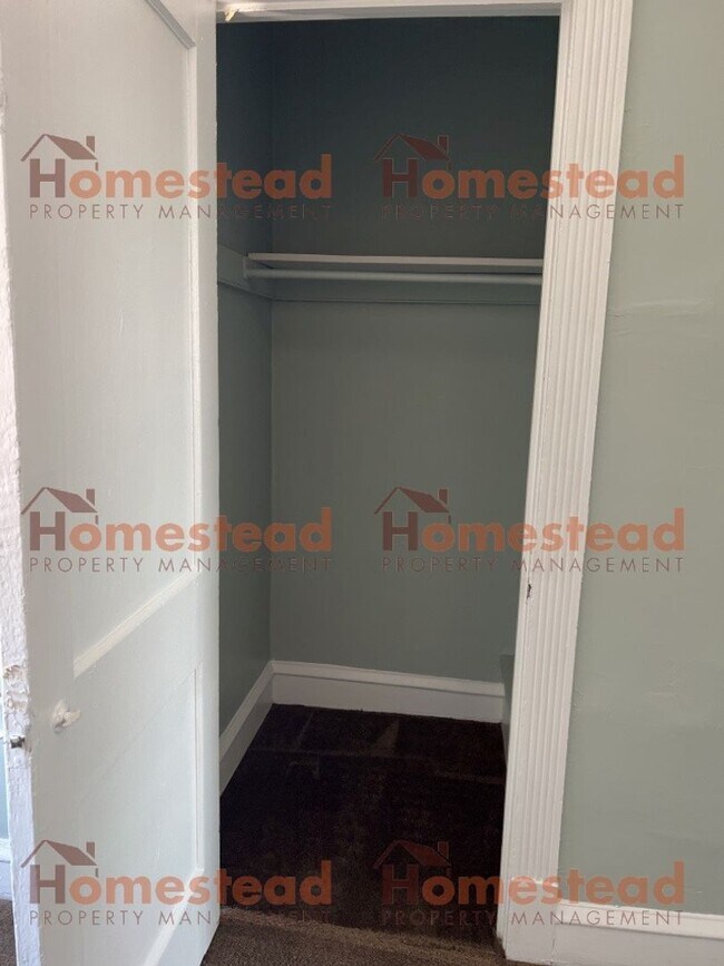 Foto del edificio - 207 Long Ln