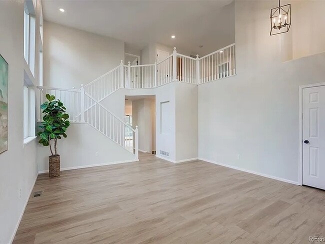 Building Photo - 5278 E 130th Cir