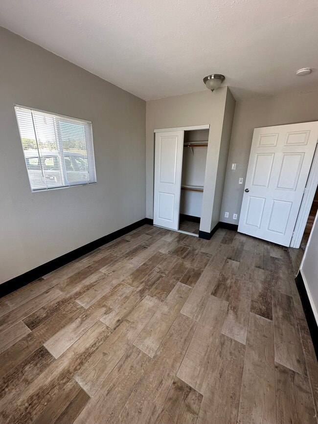 Foto del edificio - 1431 Tierra del Sol Rd