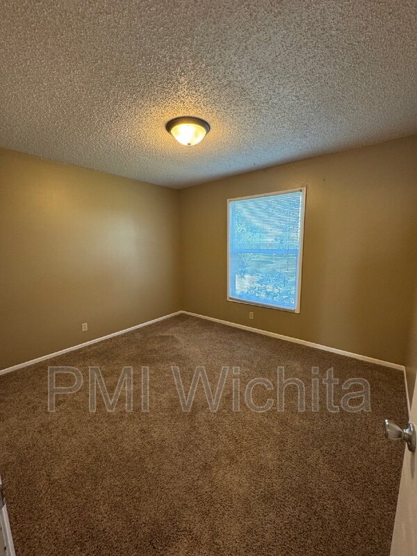 Foto del edificio - 6832 W Par Ln