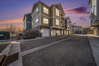 Building Photo - 4662 Hahns Peak Dr