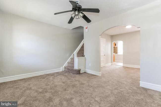 Foto del edificio - 5117 Hawthorne St
