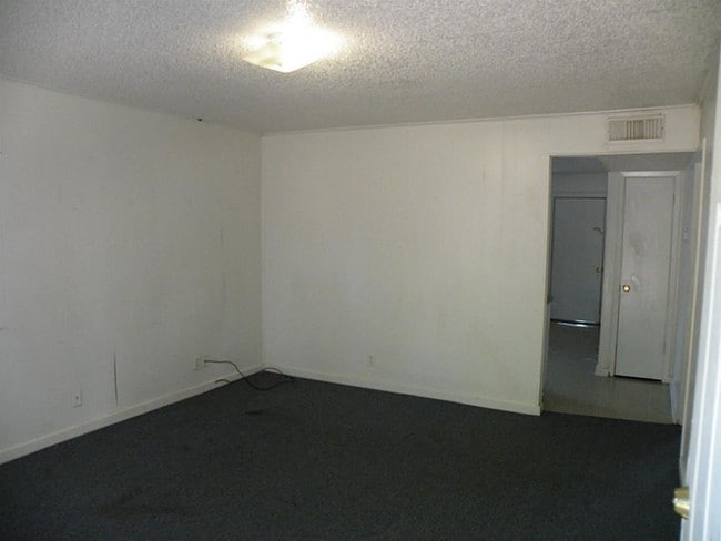Building Photo - 1255 Keeland Ln