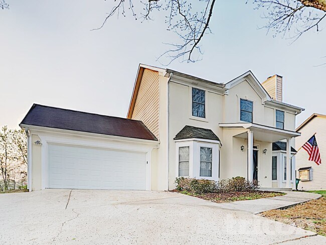 Foto del edificio - 5221 Oaktree Trail