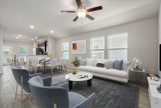 Foto del edificio - 8205 Cottage Rose Dr