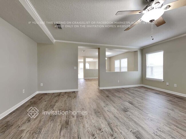 Foto del edificio - 344 Bostwick Cir