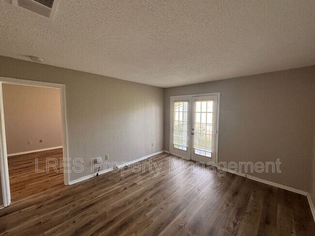 Foto del edificio - 2550 N Alafaya Trail