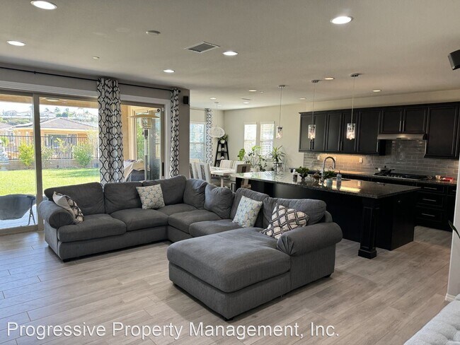 Foto del edificio - 4 br, 4 bath House - 17173 Guarda Drive