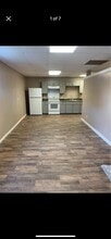 Building Photo - 818 Highland Ave