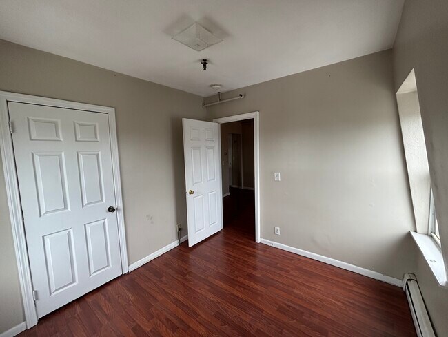 Foto del edificio - 174 Ives St