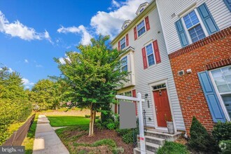 Building Photo - 18322 Woodhouse Ln