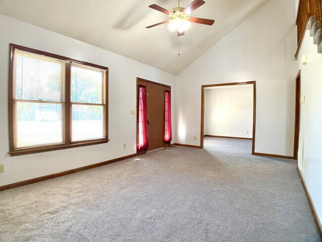 Foto del edificio - 501 Eysian Rd