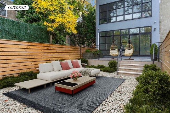 Building Photo - 65 Bainbridge St.