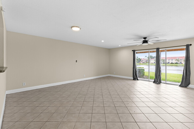 Foto del edificio - 6219 Eaton St