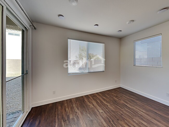 Building Photo - 2846 Hot Cider Ave