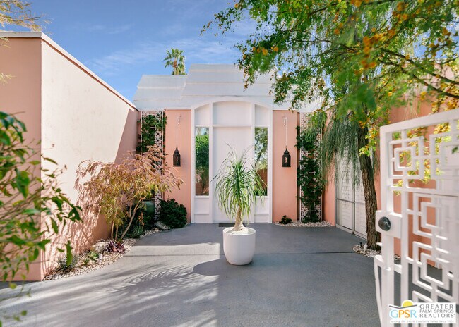 Foto del edificio - 47075 Marrakesh Dr