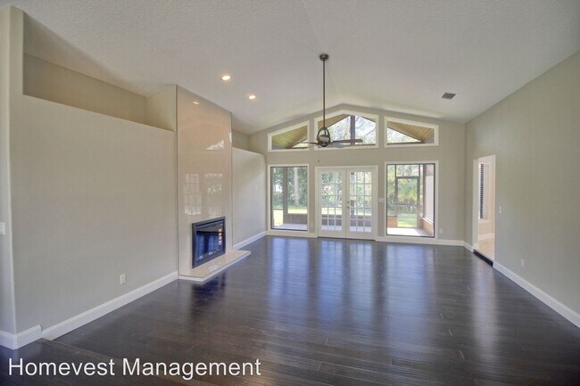 Foto del edificio - 3 br, 2 bath House - 10333 Cypress Isle Court