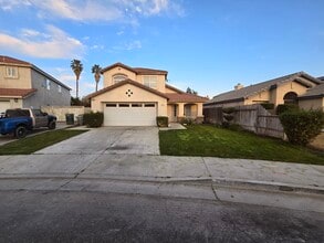 Building Photo - 3804 Mariana Way