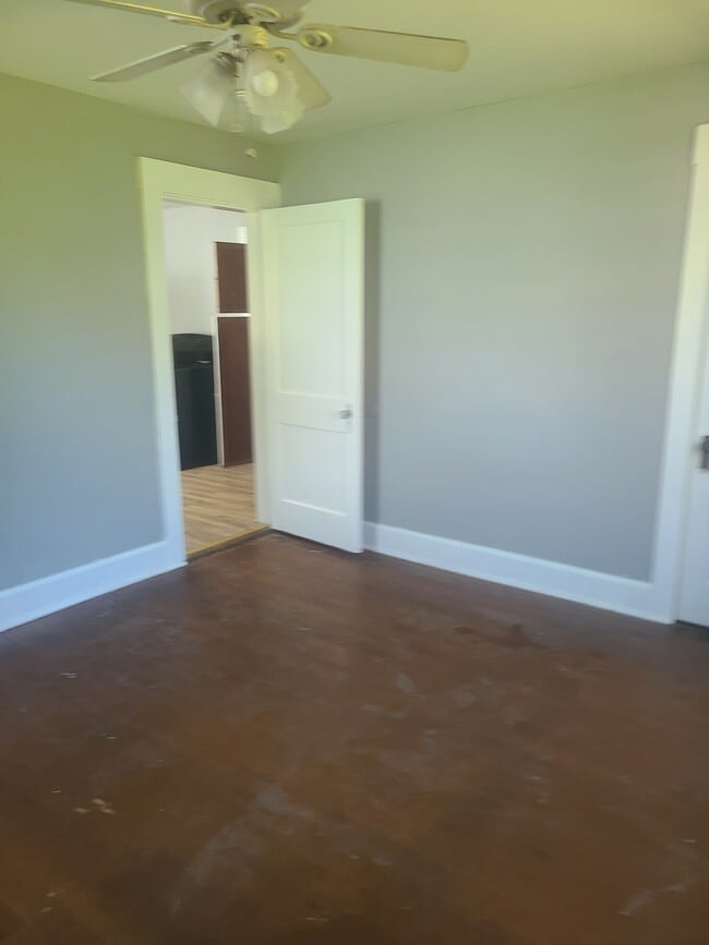 bedroom off kitchen - 52 Main St