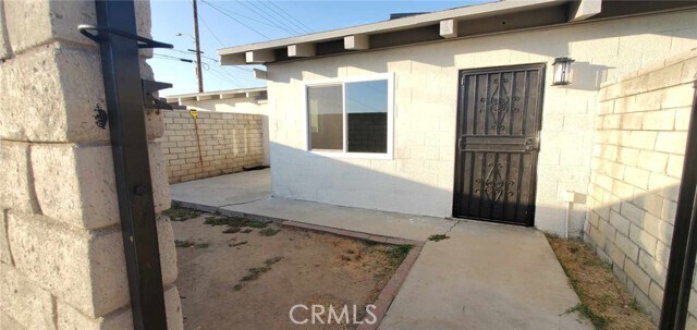 Foto principal - 1624 E La Cadena Dr