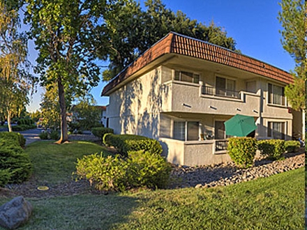 Building Photo - Cedar Park Apartments Chico CA