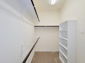 Building Photo - 249 Harbor Bend Ln