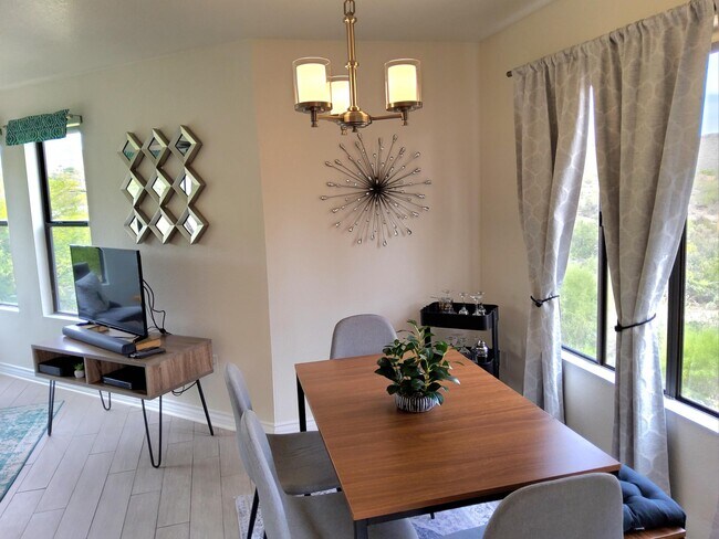 Foto del edificio - 7255 E Snyder Rd