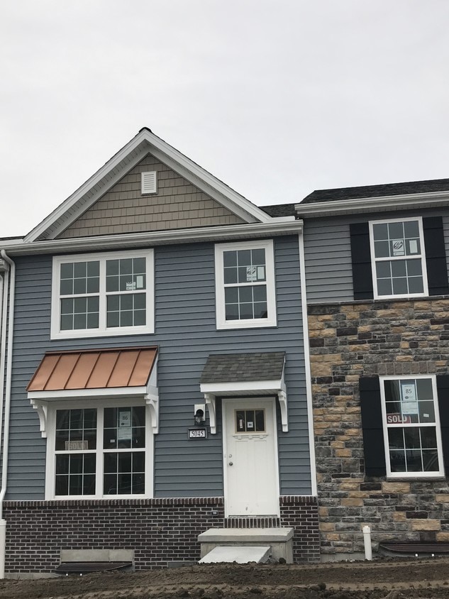 5065 Laurel Valley Ln, Enola, PA 17025 Townhome Rentals in Enola PA