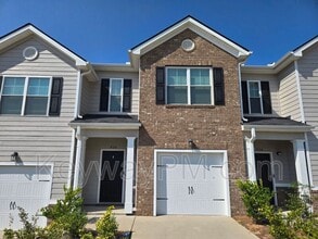 Building Photo - 930 Quaint Parish Cir