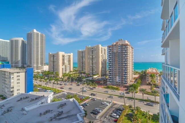 Foto del edificio - 1945 S Ocean Dr