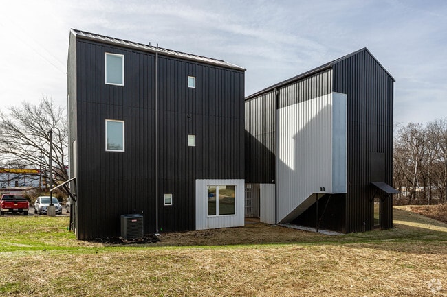 Foto del edificio - Muse Bowling Green