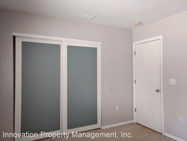 Foto del edificio - 2 br, 2 bath House - 4588 Pheasant Run Dr, #C