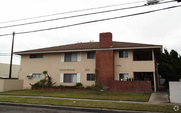 Foto del edificio - 14072 Rondeau St