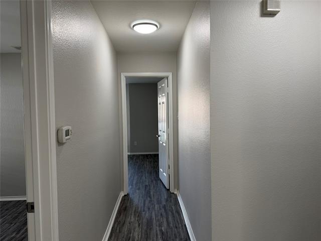 Foto del edificio - 220 Bonsai Dr