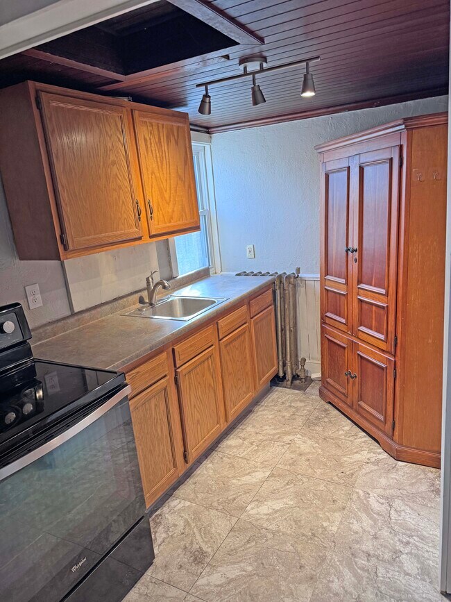 Foto del edificio - 395 Saint John St