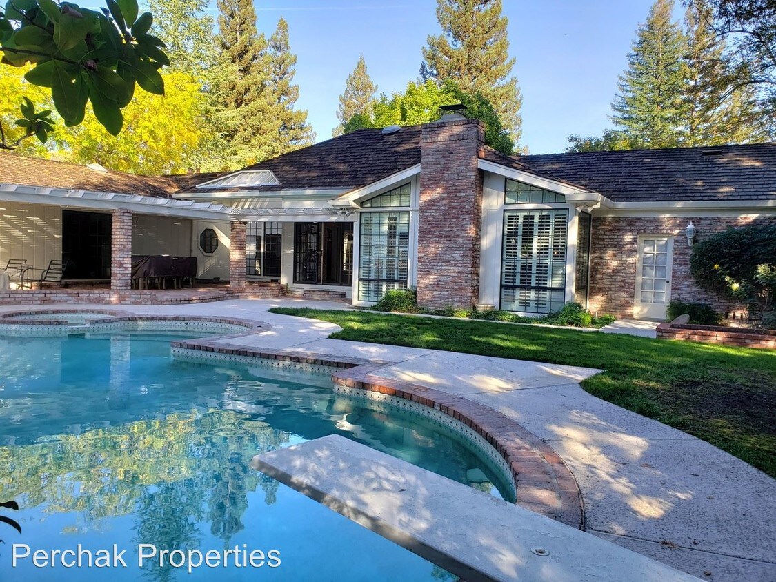 Primary Photo - 4 br, 2.5 bath House - 3248 Stone Valley Road